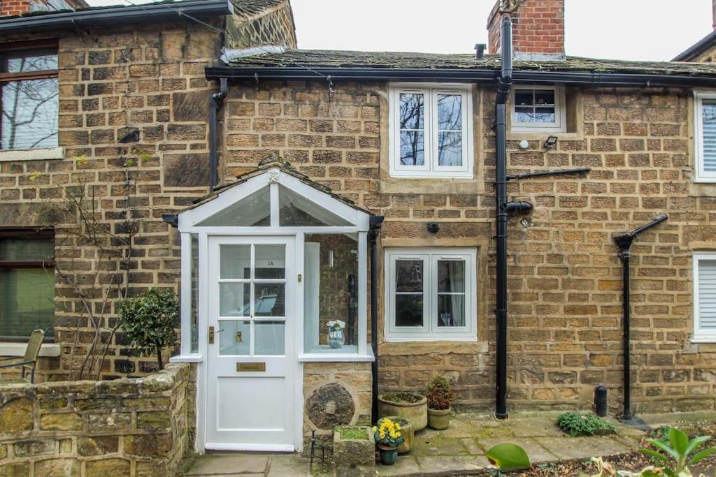 Hill Top Millstone Cottage Newmillerdam מראה חיצוני תמונה